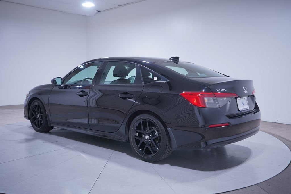 Used 2024 Honda Civic Sport image 3