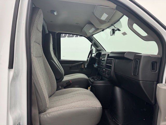 New 2026 Chevrolet Express 3500 w/ Power Convenience Package RWD image 35