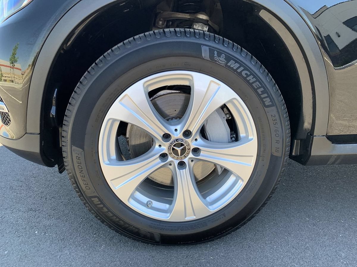 Used 2018 Mercedes-Benz GLC 300 4MATIC image 10