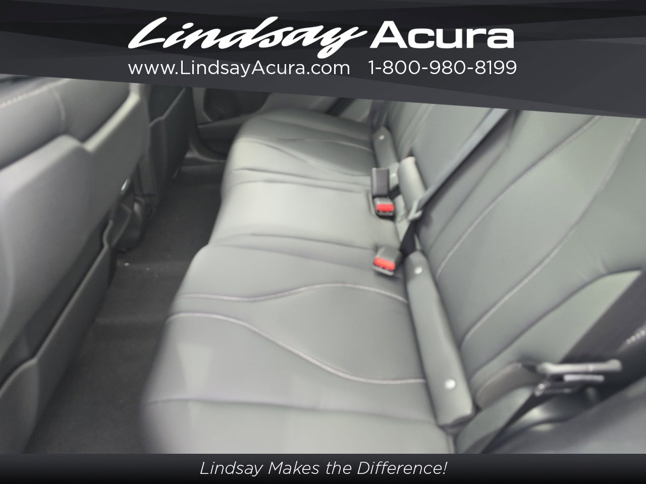 New 2025 Acura RDX SH-AWD image 9