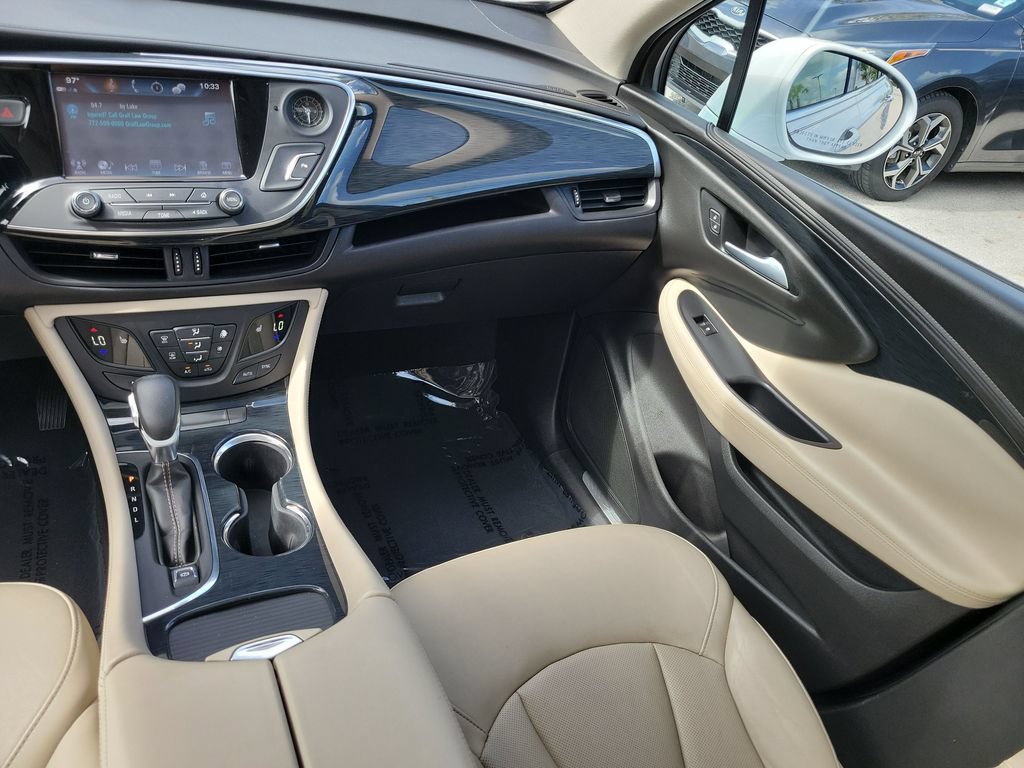 Used 2017 Buick Envision Essence FWD image 28