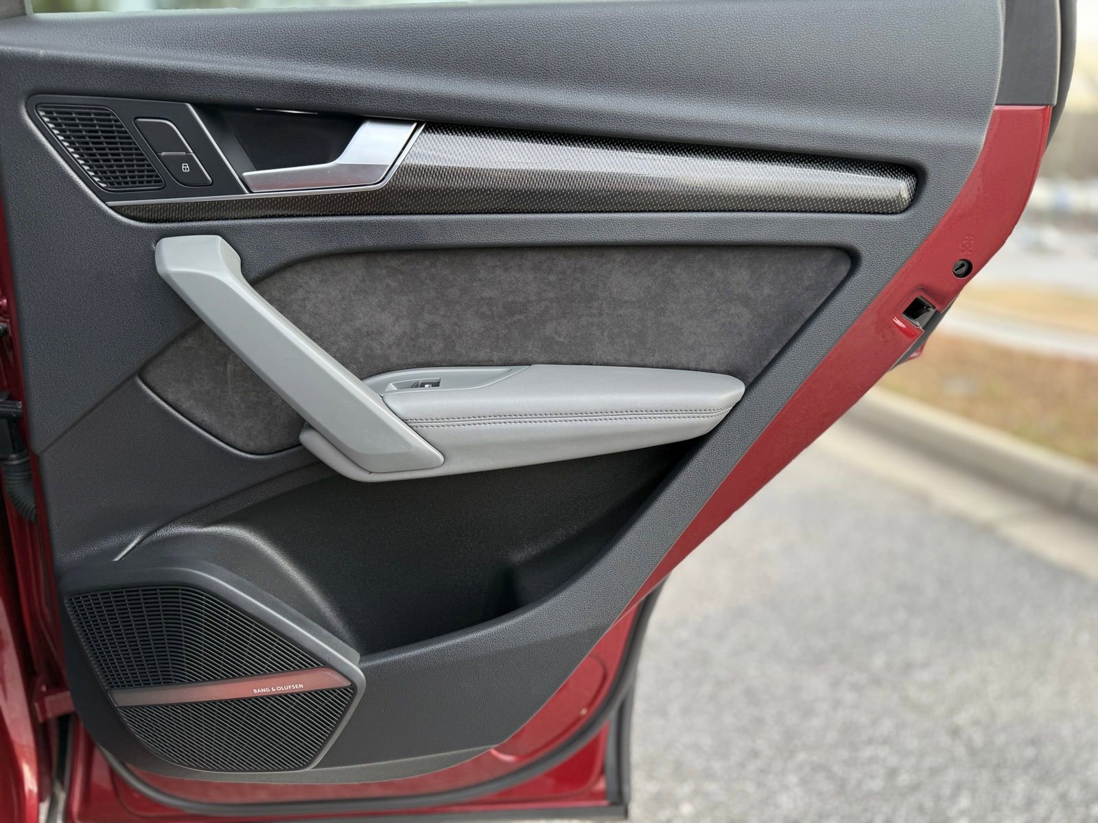 Used 2018 Audi SQ5 Prestige w/ Prestige Package image 46