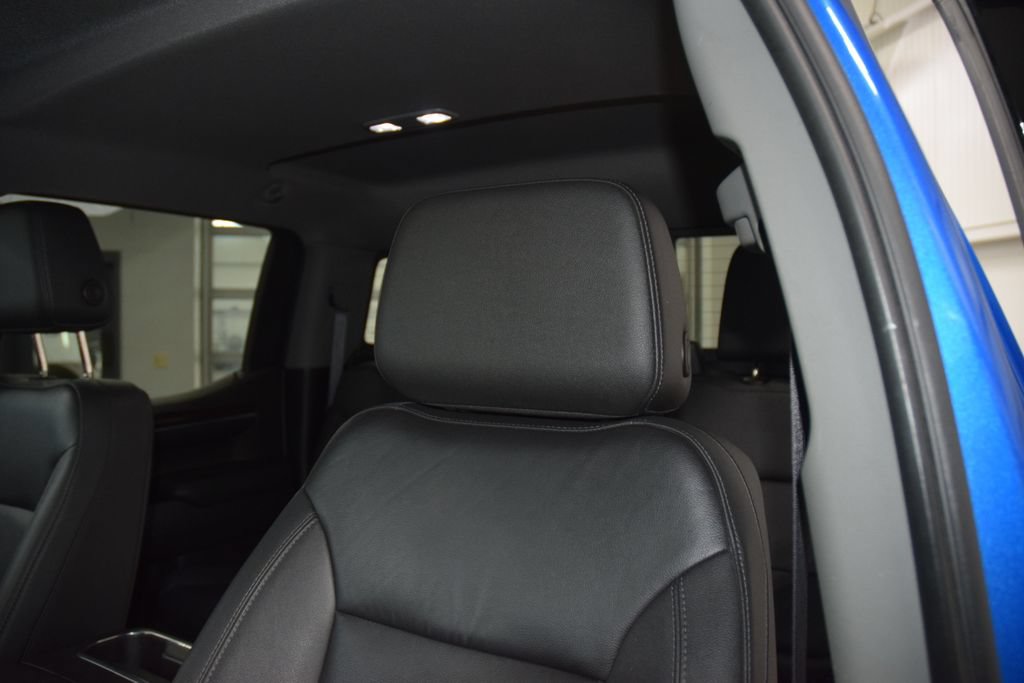 Used 2022 GMC Sierra 1500 Elevation w/ Elevation Premium Package AWD/4WD image 40
