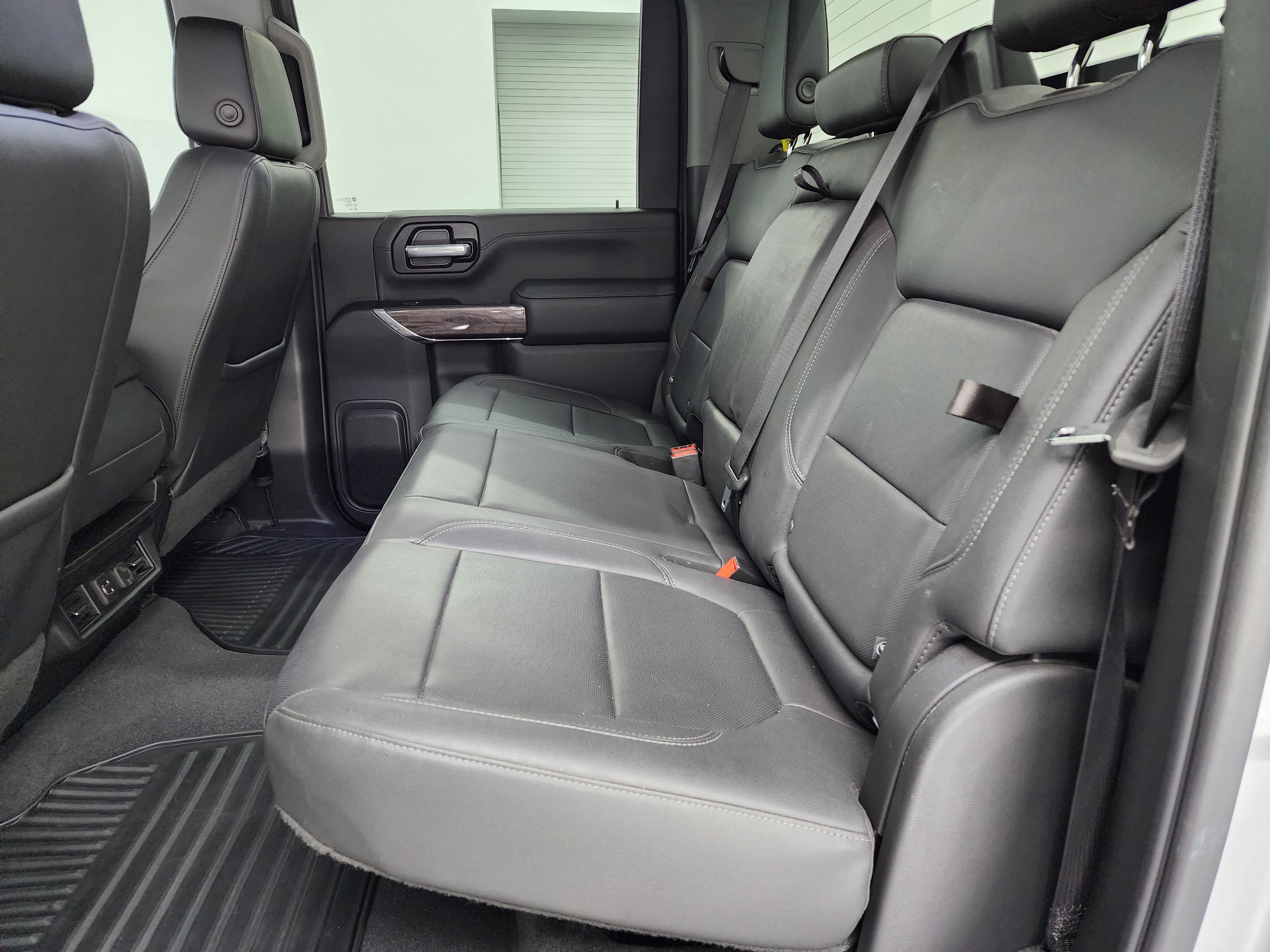 Used 2023 Chevrolet Silverado 3500 LTZ w/ Gooseneck/5TH Wheel Package AWD/4WD image 9