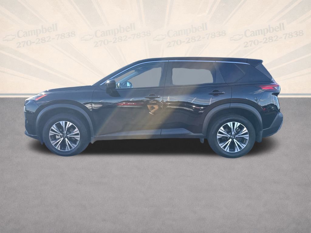 Used 2023 Nissan Rogue SV image 2