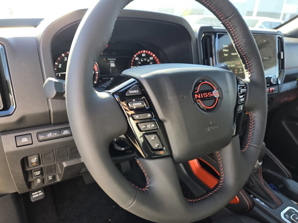 New 2026 Nissan Frontier PRO-4X w/ Tow Package AWD/4WD image 11