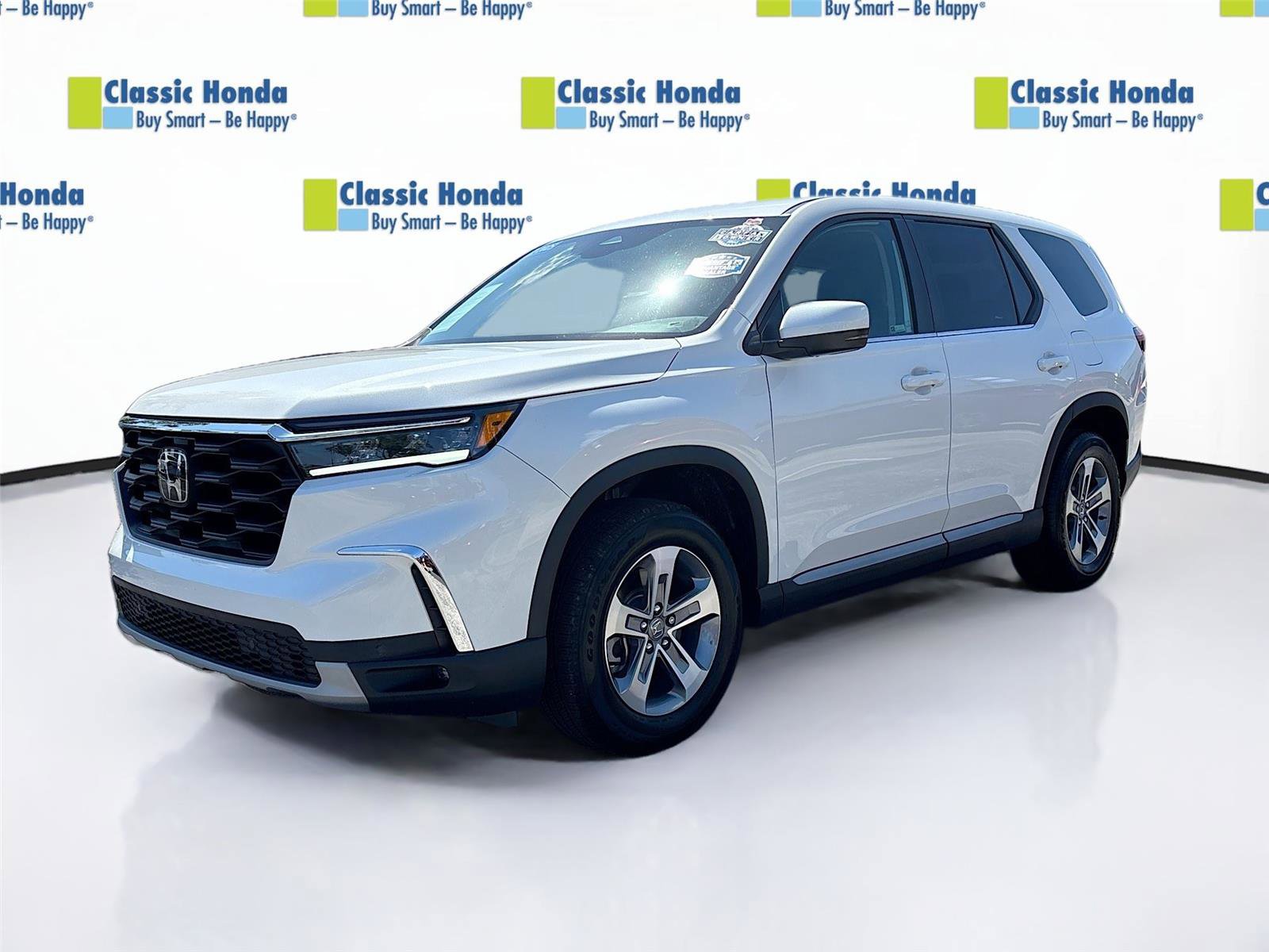 Certified 2025 Honda Pilot EX-L image 3