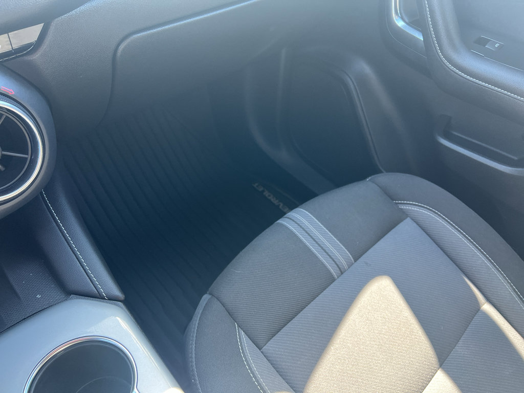 Used 2025 Chevrolet Blazer LT w/ Convenience Package AWD/4WD image 18