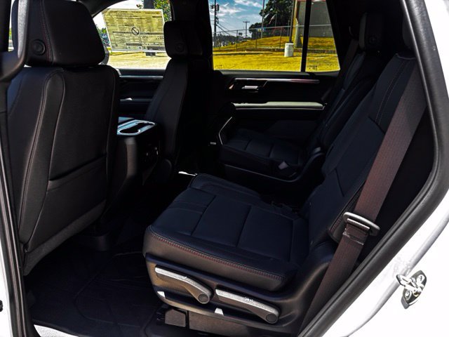 New 2026 Chevrolet Tahoe RST w/ Comfort Package AWD/4WD image 13