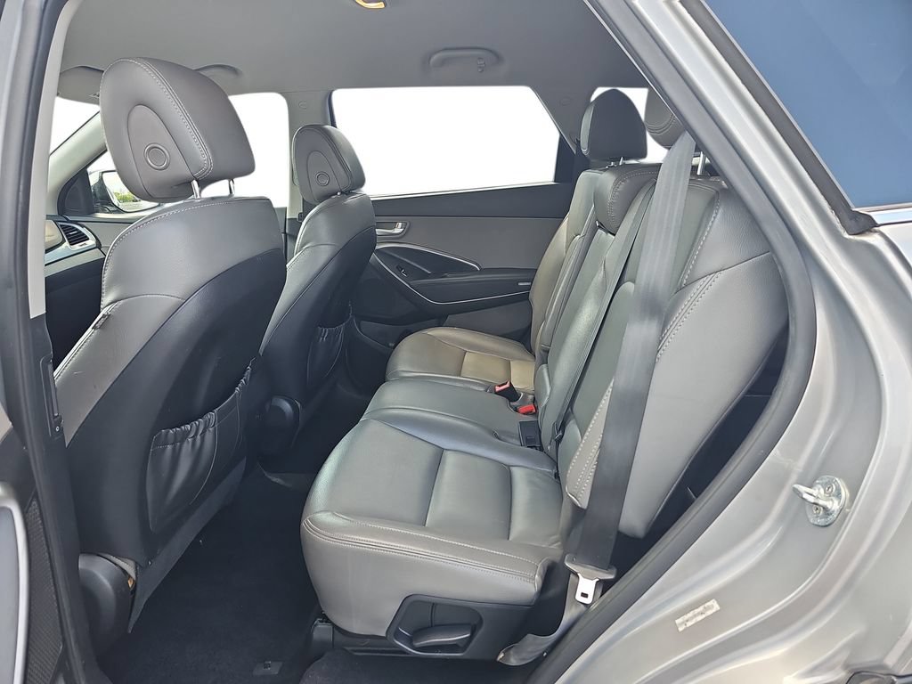 Used 2014 Hyundai Santa Fe GLS FWD image 14