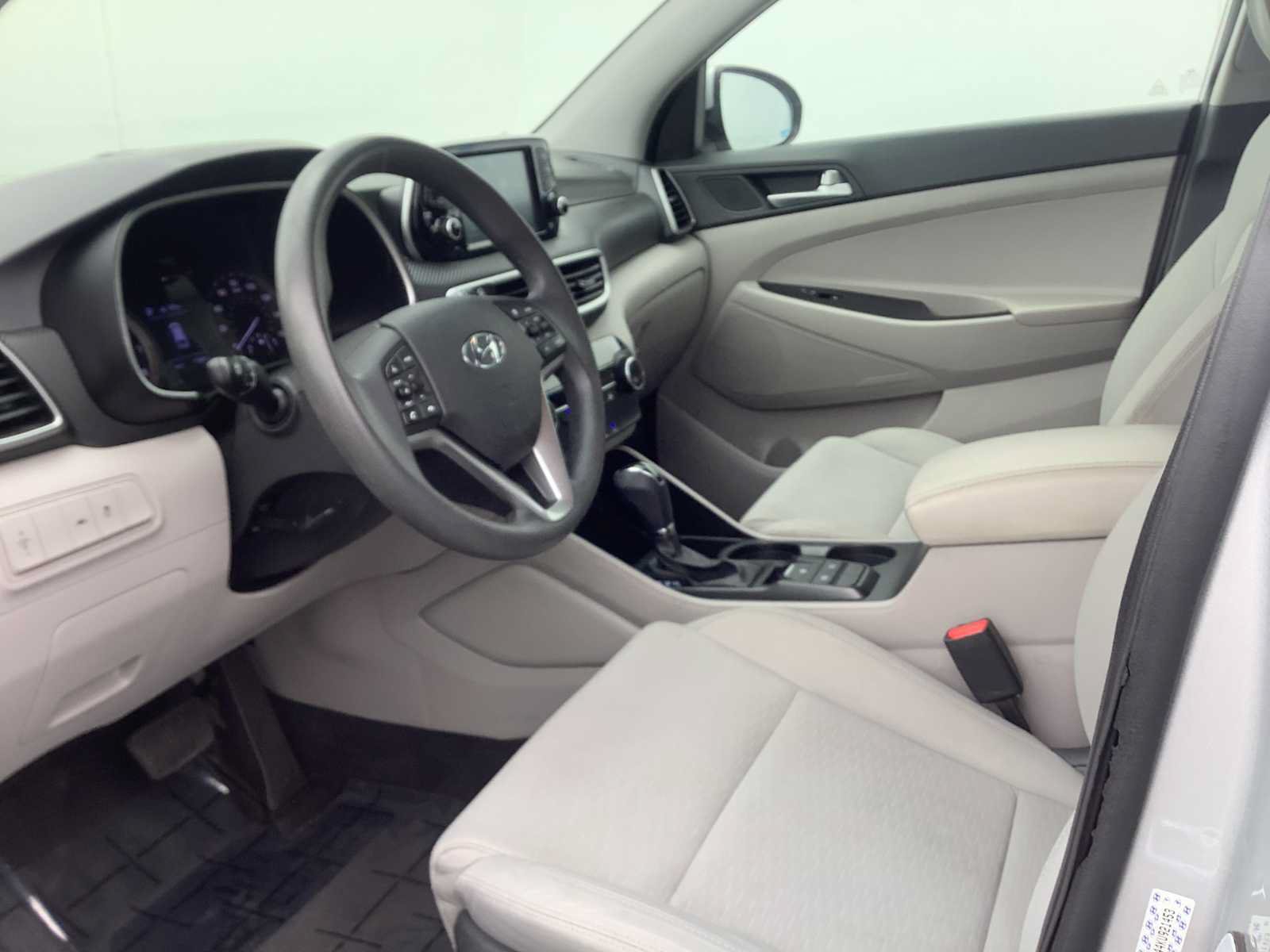 Used 2019 Hyundai Tucson SE FWD image 3