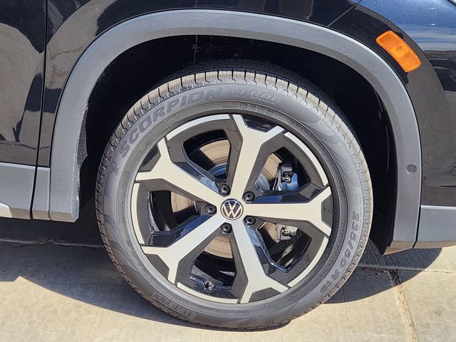 New 2026 Volkswagen Tiguan SE image 7