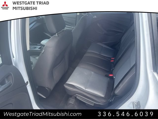 Used 2018 Ford Escape SE w/ Ford Safe & Smart Package FWD image 8