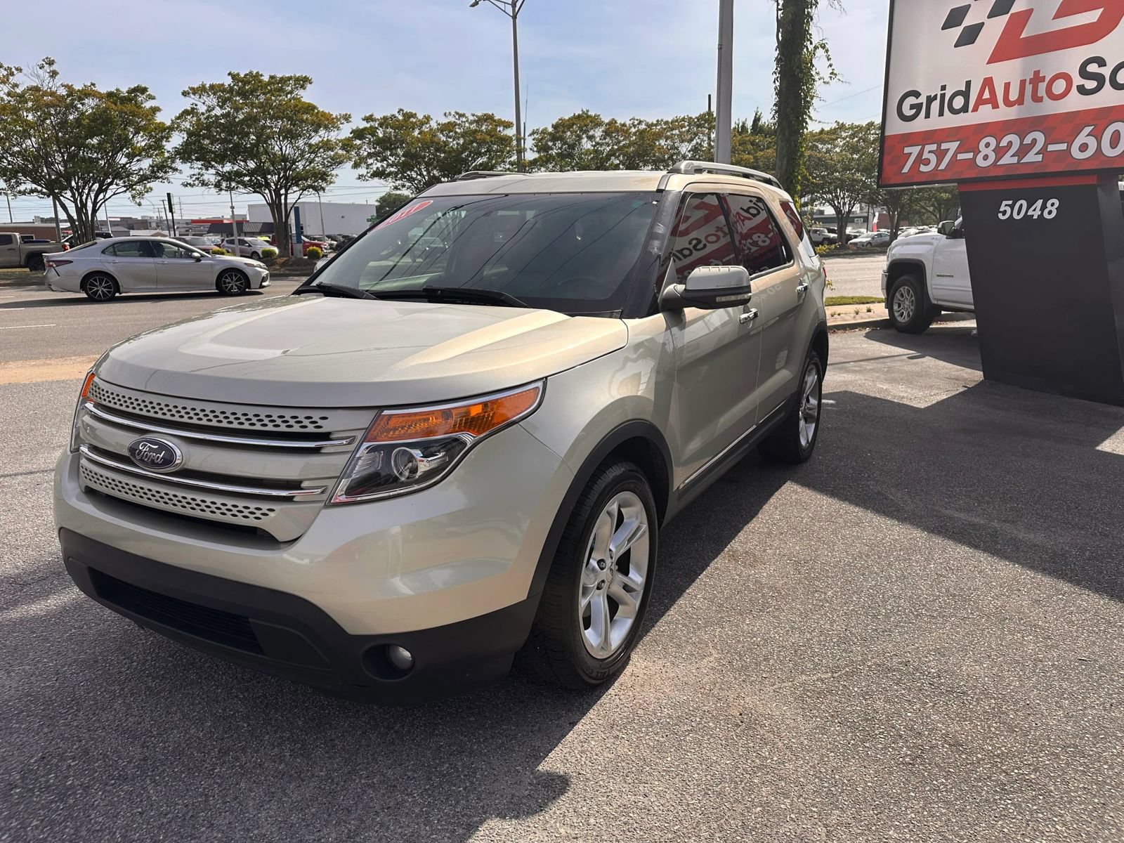 Used 2011 Ford Explorer Limited AWD/4WD image 7