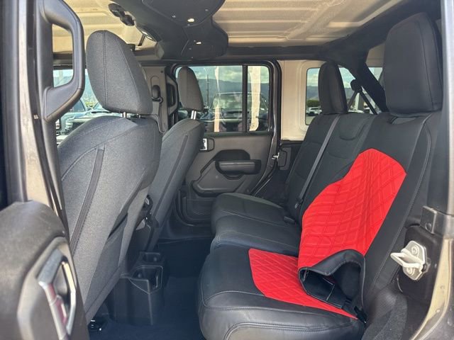 Used 2024 Jeep Wrangler Sport S image 19