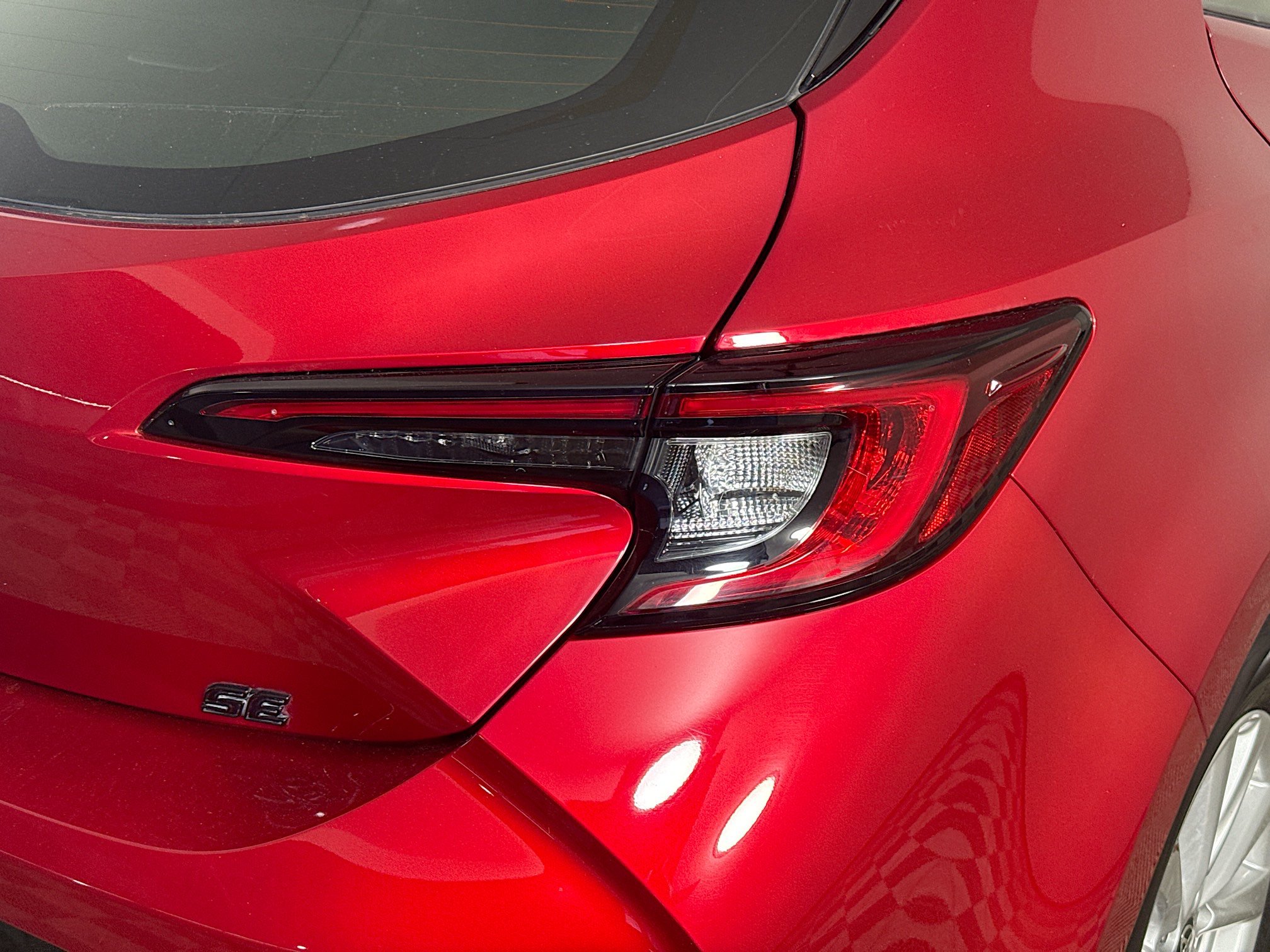 Used 2023 Toyota Corolla SE w/ SE Premium Package FWD image 34