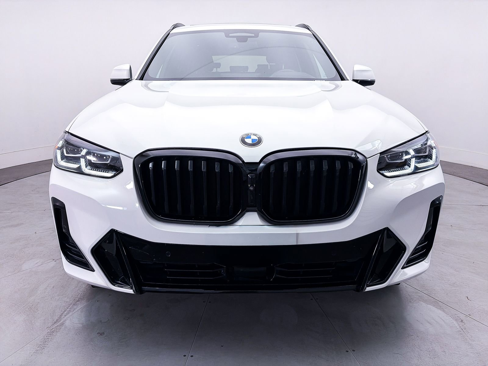 Used 2023 BMW X3 sDrive30i w/ M Sport Package RWD image 14