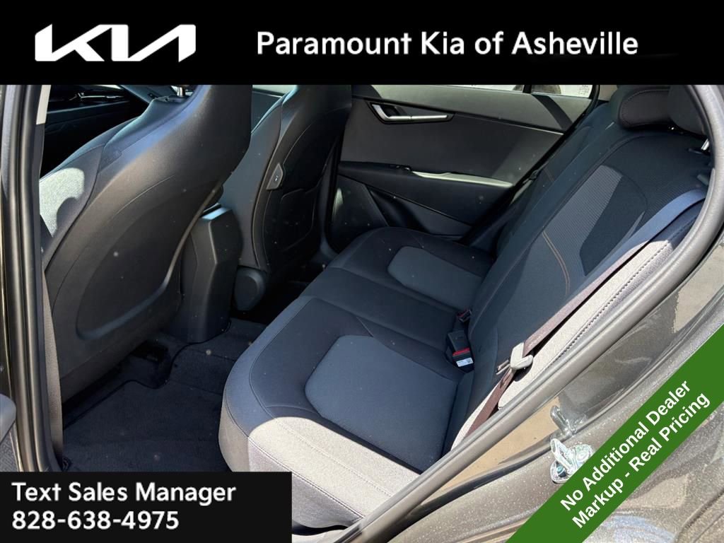 New 2026 Kia Niro LX FWD image 20