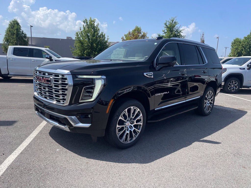 New 2026 GMC Yukon Denali w/ Advanced Technology Package AWD/4WD image 4