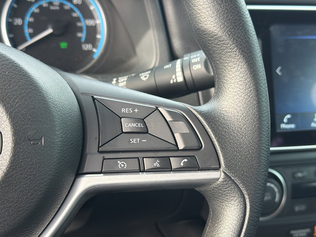 Used 2024 Nissan Leaf S image 18