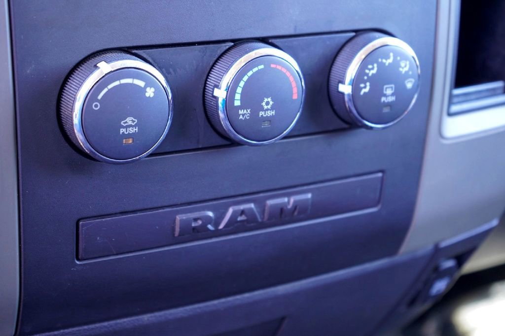 Used 2009 Dodge Ram 1500 Truck ST w/ ST Popular Equipment Group image 13