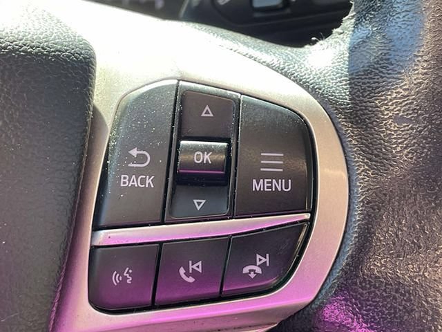 Used 2022 Ford Explorer XLT w/ Equipment Group 202A AWD/4WD image 34