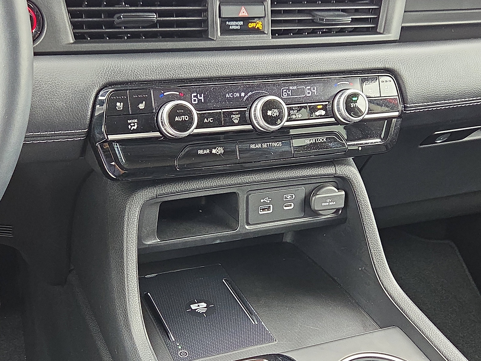 Used 2025 Honda Pilot Elite image 21