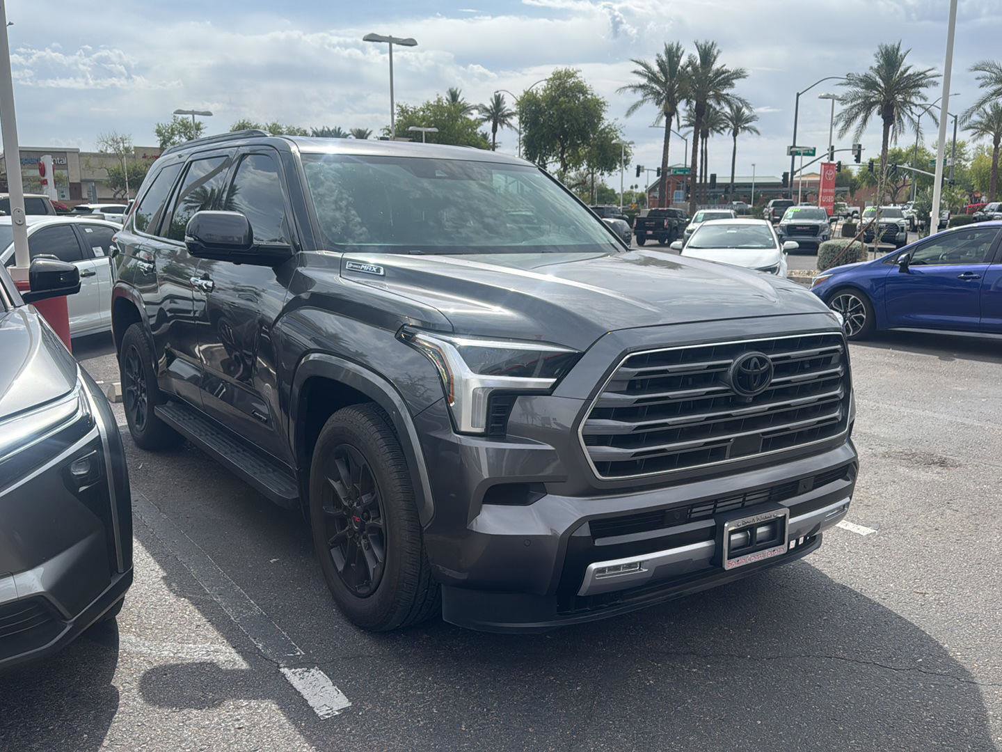 Used 2023 Toyota Sequoia Limited image 7
