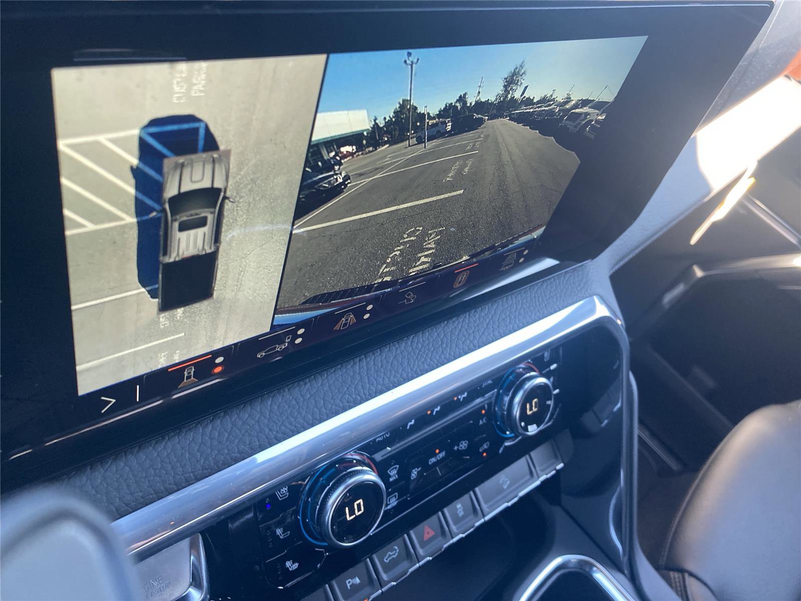 New 2026 GMC Sierra 2500 Denali w/ Denali Reserve Package image 31