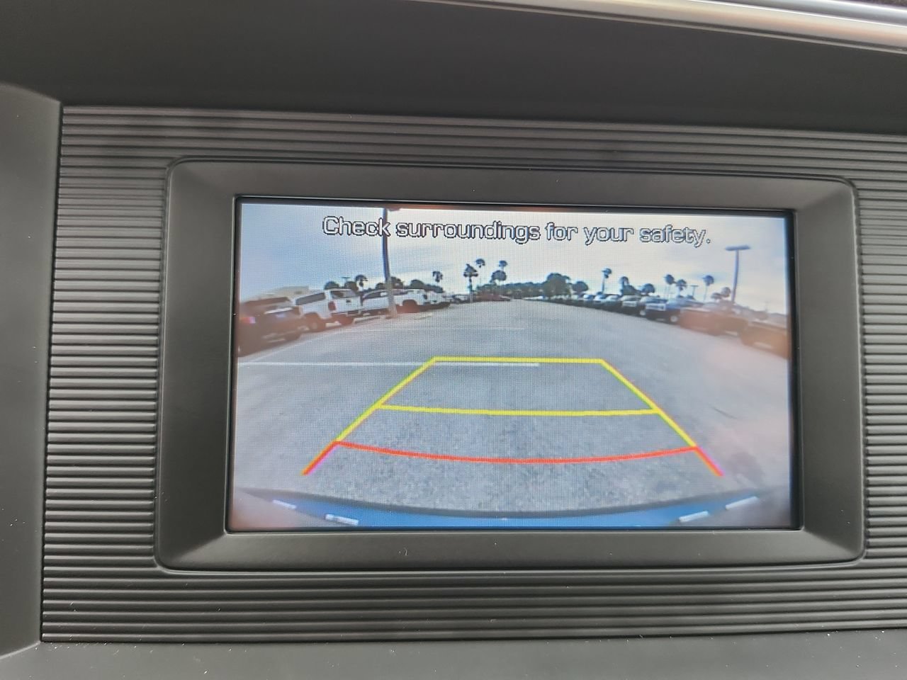 Used 2019 Hyundai Elantra SE FWD image 21