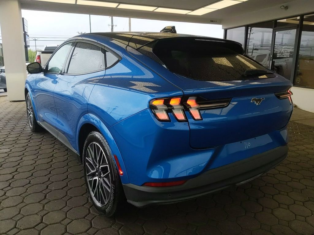 Used 2025 Ford Mustang Mach-E Premium AWD/4WD image 8