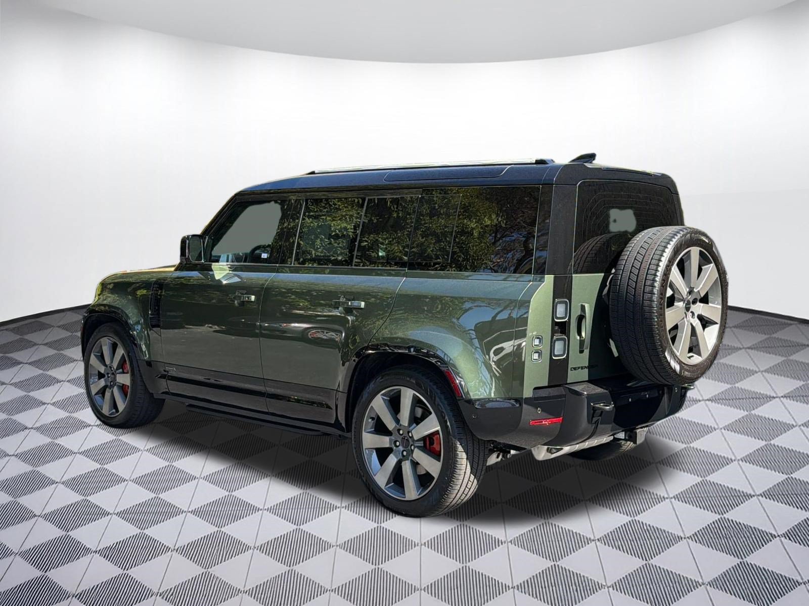 New 2026 Land Rover Defender 110 X AWD/4WD image 3