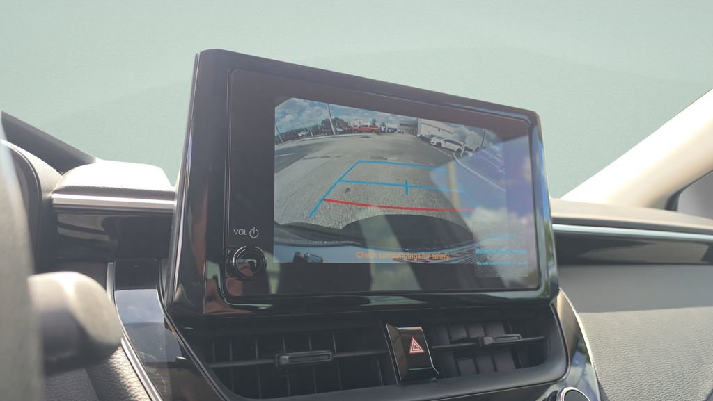 Used 2024 Toyota Corolla LE w/ LE Convenience Package image 17