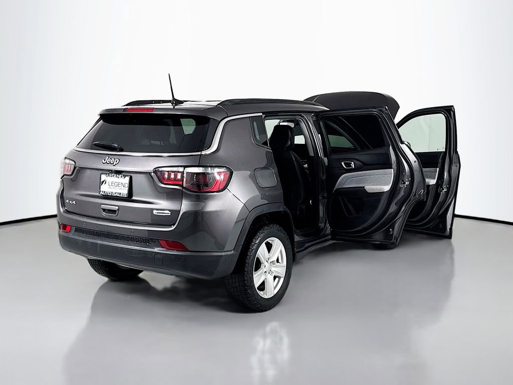 Used 2022 Jeep Compass Latitude w/ Convenience Group image 18