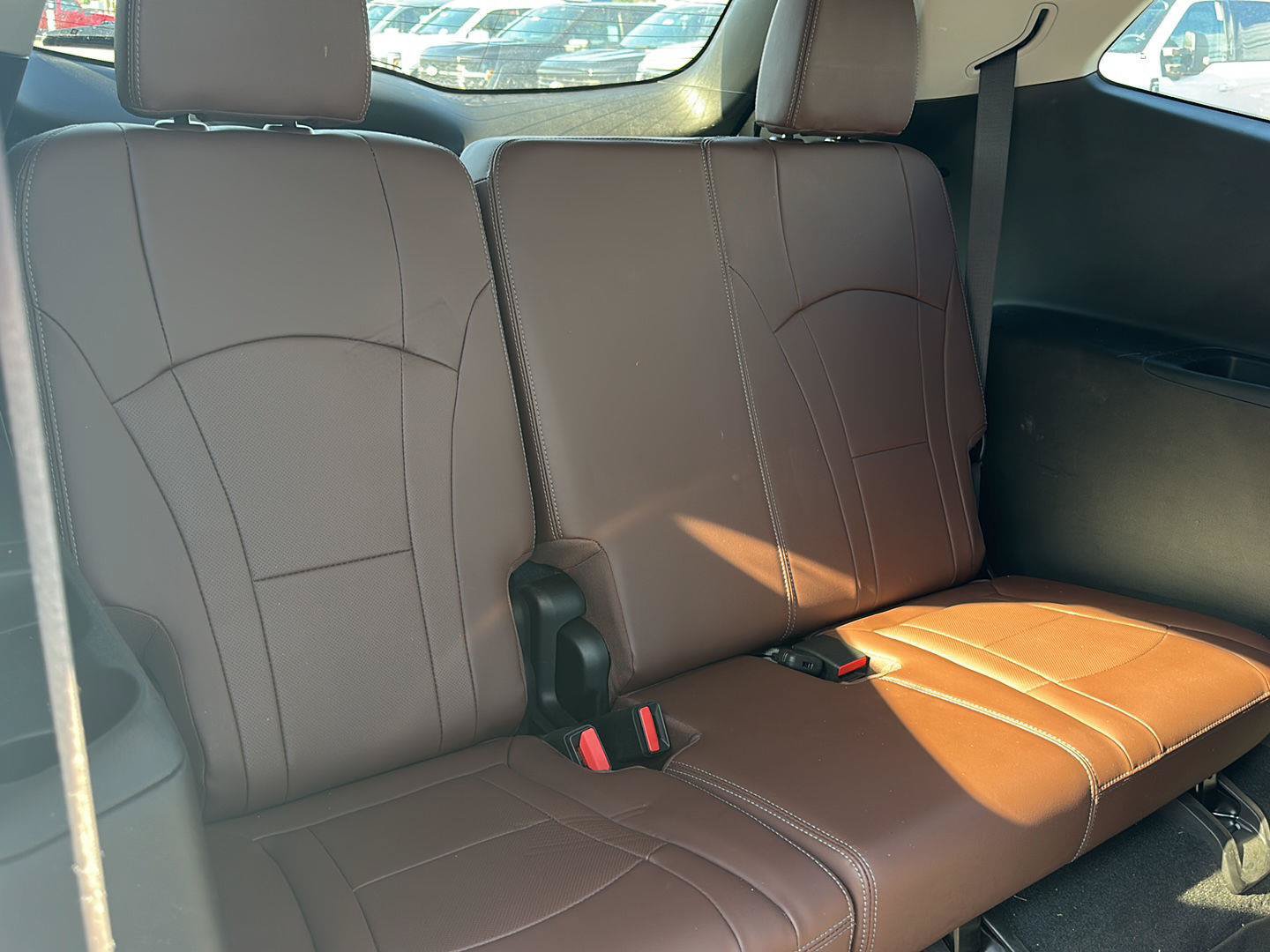 Used 2019 Buick Enclave Avenir w/ Avenir Technology Package AWD/4WD image 12