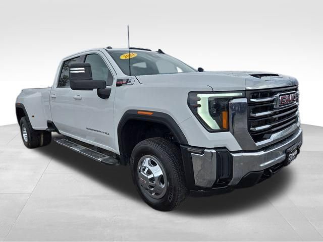 Used 2024 GMC Sierra 3500 SLE w/ SLE Convenience Package