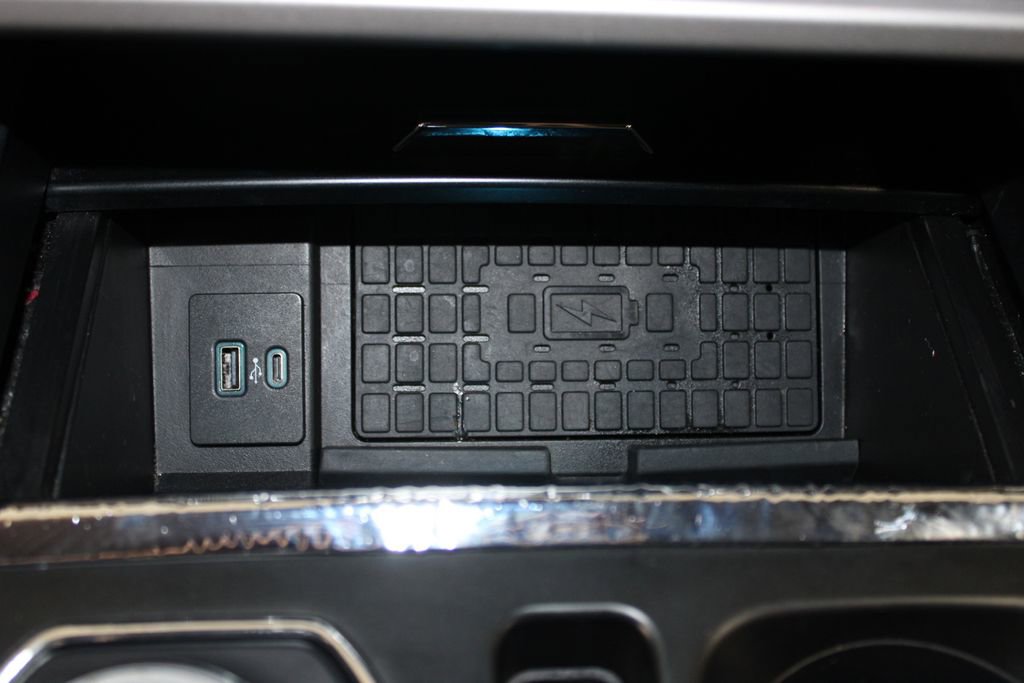 Used 2024 Ford Expedition XLT image 53