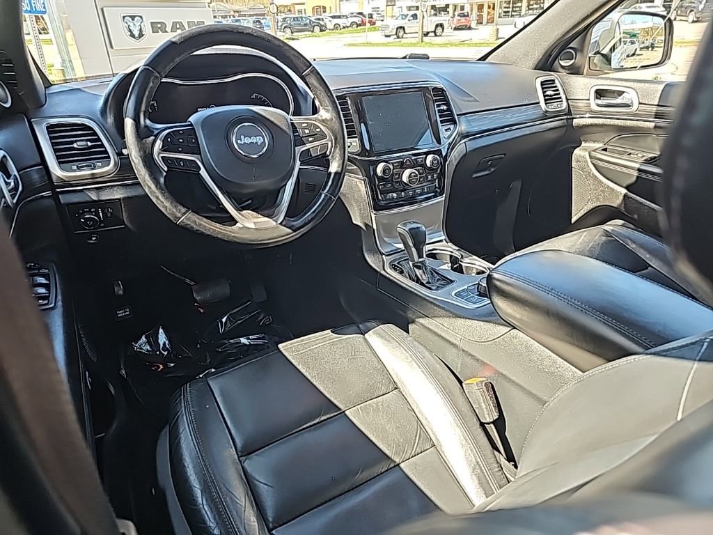 Used 2020 Jeep Grand Cherokee Limited w/ Trailer Tow Group IV AWD/4WD image 19