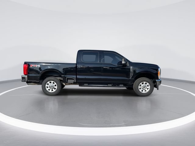 Certified 2023 Ford F250 XLT w/ FX4 Off-Road Package AWD/4WD image 4