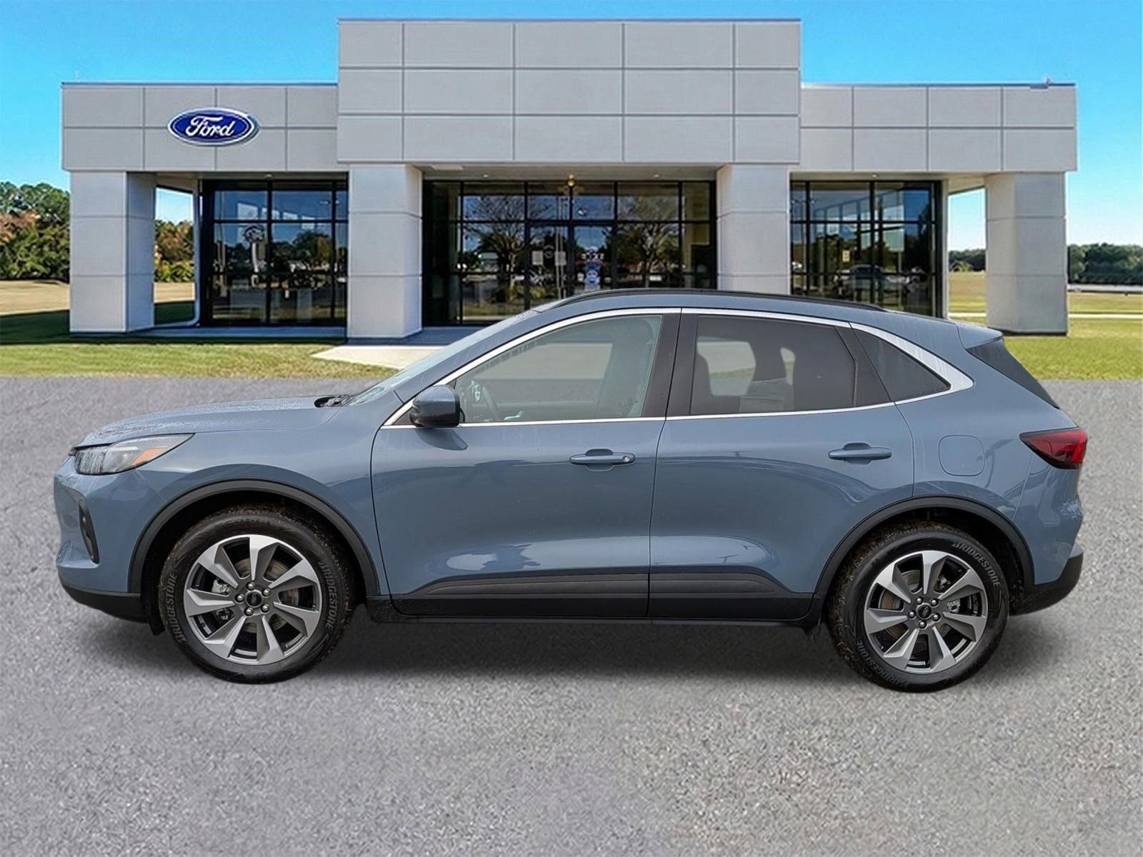 Certified 2025 Ford Escape Platinum image 7