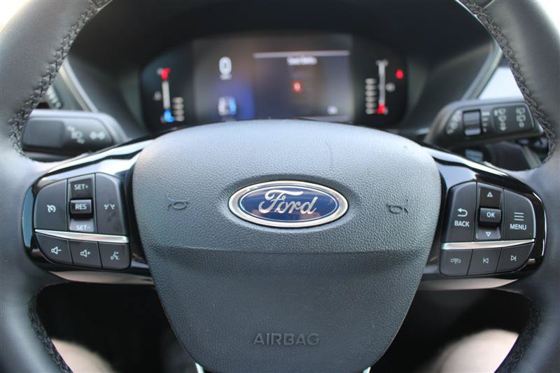 Used 2023 Ford Escape Active w/ Cold Weather Package FWD image 11