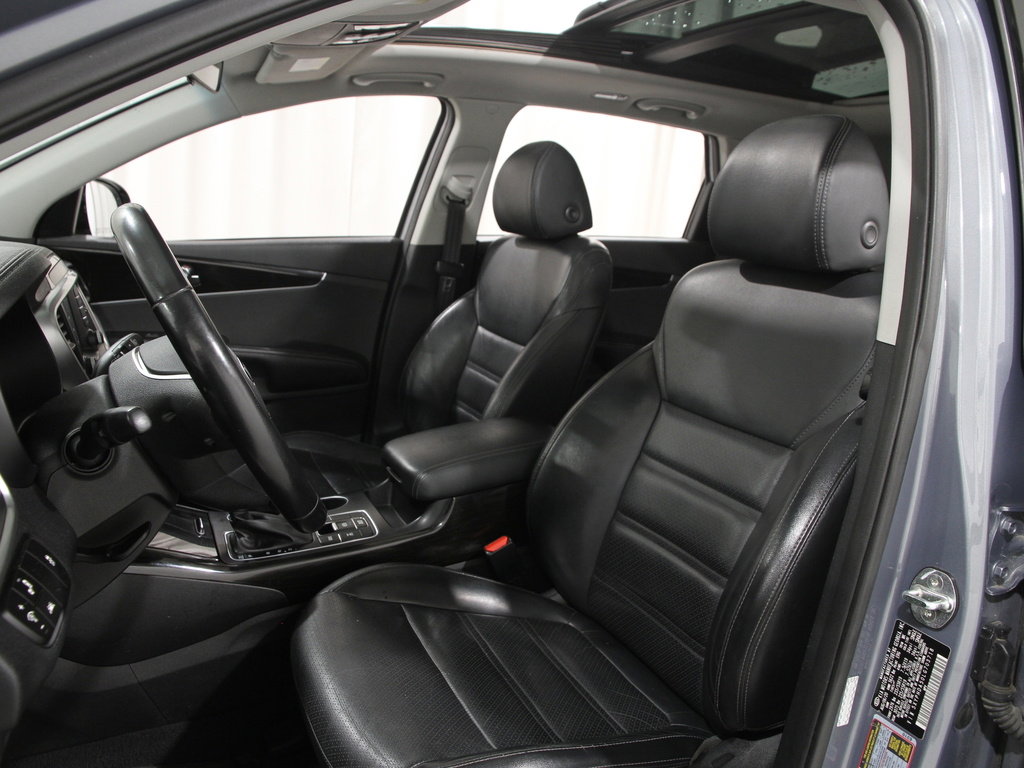 Used 2020 Kia Sorento EX image 5