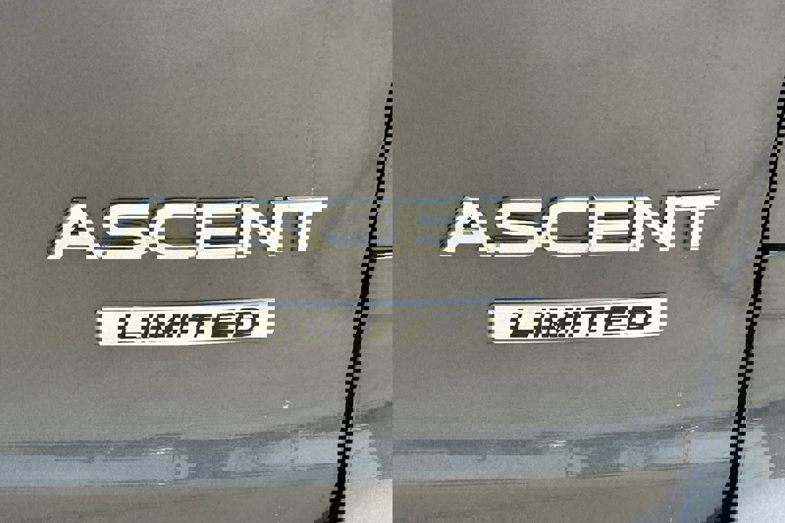 Used 2021 Subaru Ascent Limited w/ Technology Package image 28