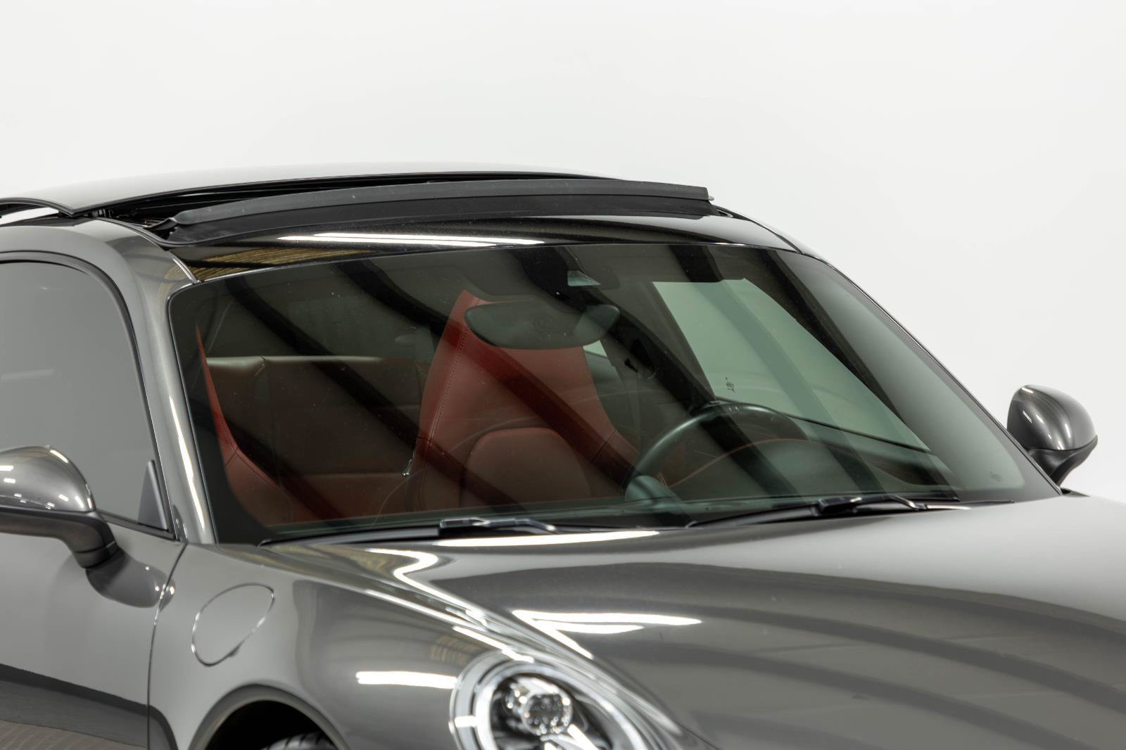 Used 2015 Porsche 911 Turbo S AWD/4WD image 27