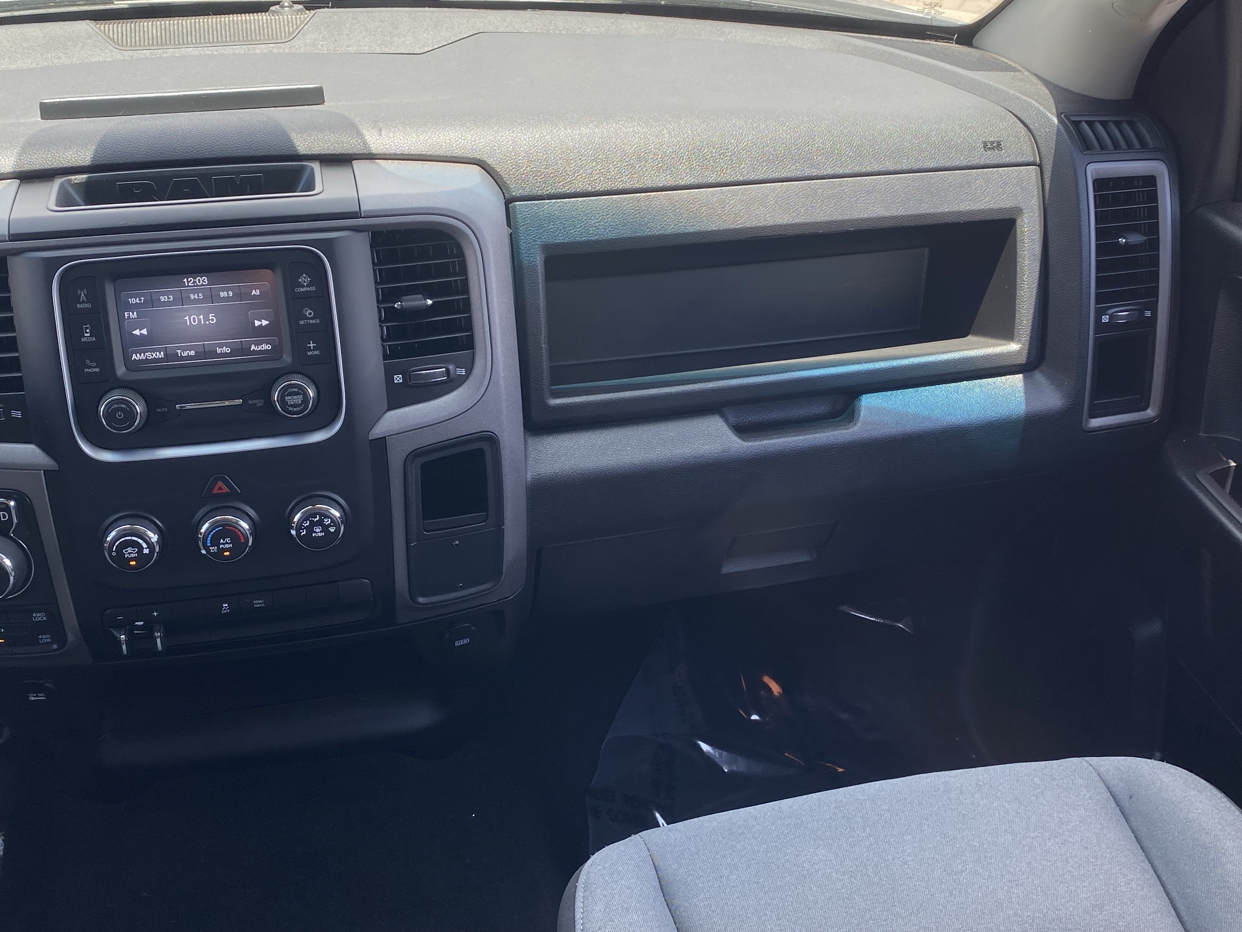 Certified 2023 RAM 1500 Tradesman w/ Popular Equipment Group AWD/4WD image 14