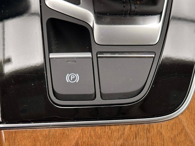 Certified 2023 Audi Q5 2.0T Premium w/ Convenience Package AWD/4WD image 27