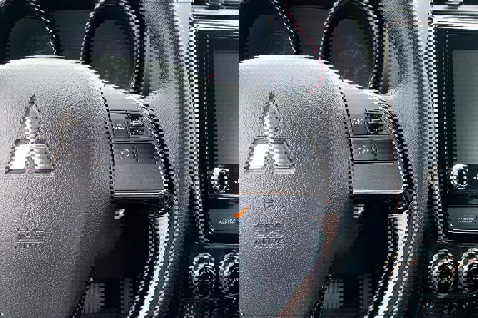 Used 2025 Mitsubishi Outlander Sport LE image 23