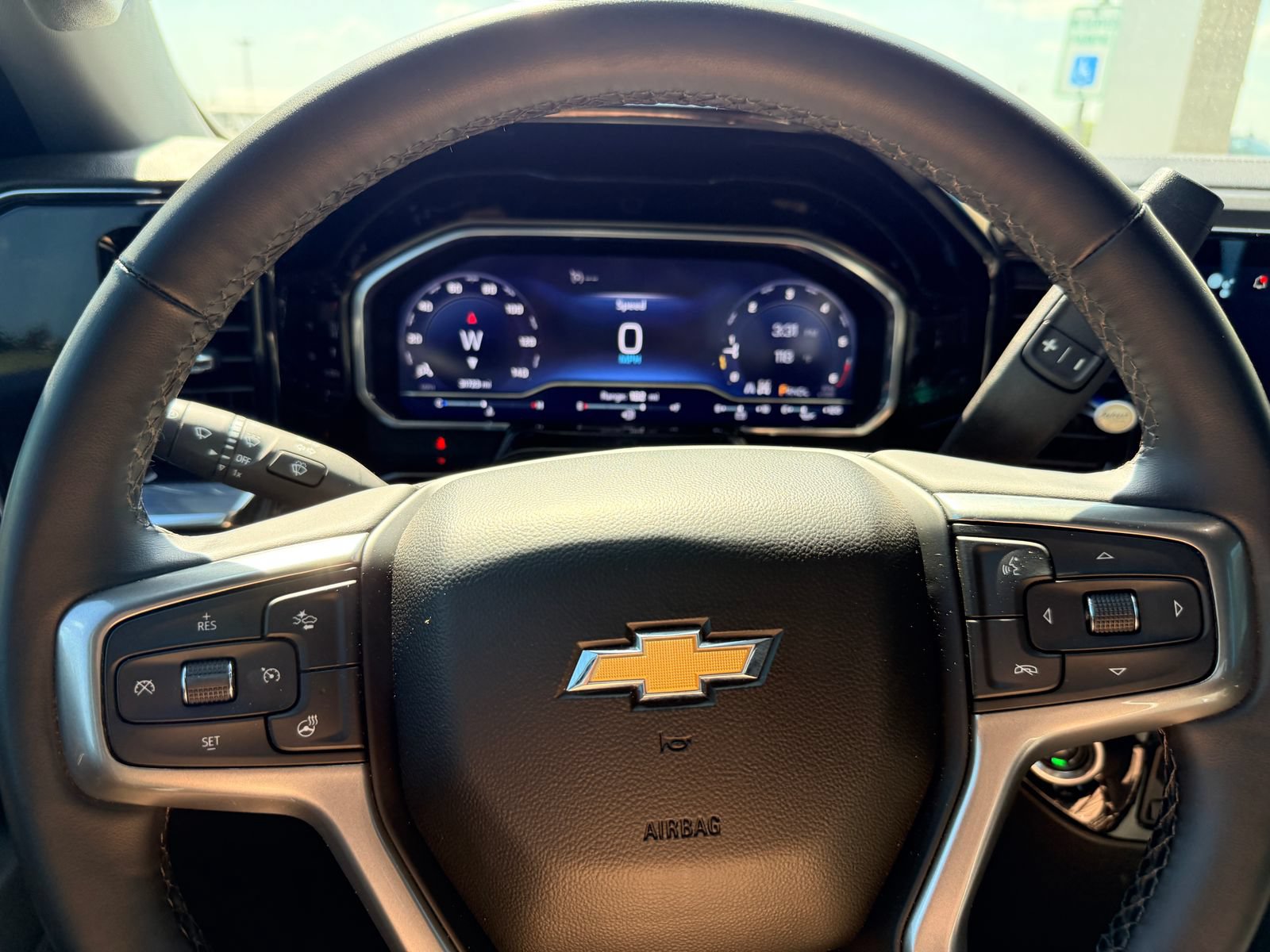 Used 2024 Chevrolet Silverado 2500 LT AWD/4WD image 13