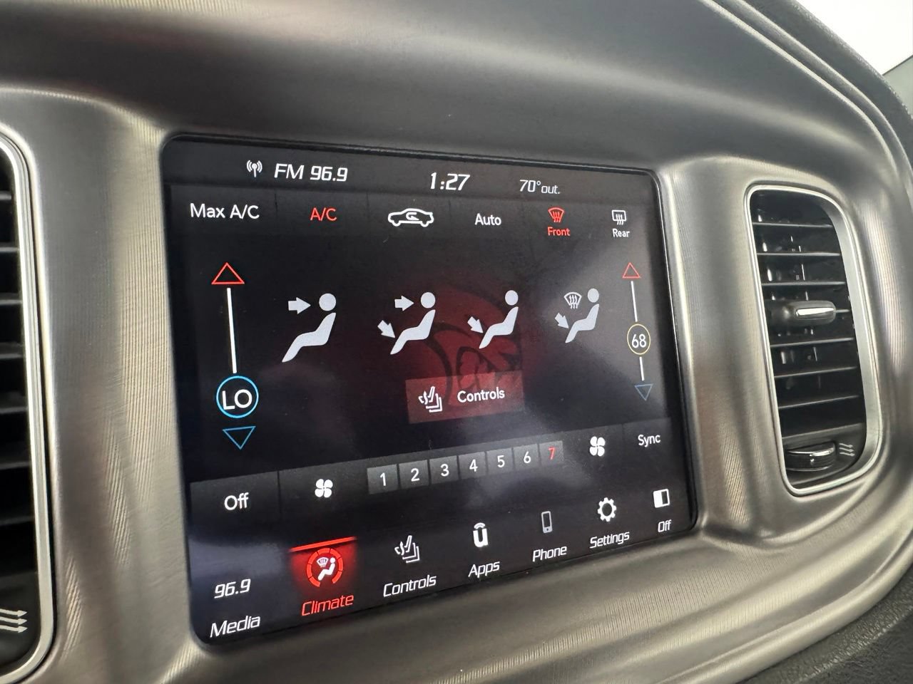 Used 2023 Dodge Charger R/T w/ Performance Handling Group RWD image 23