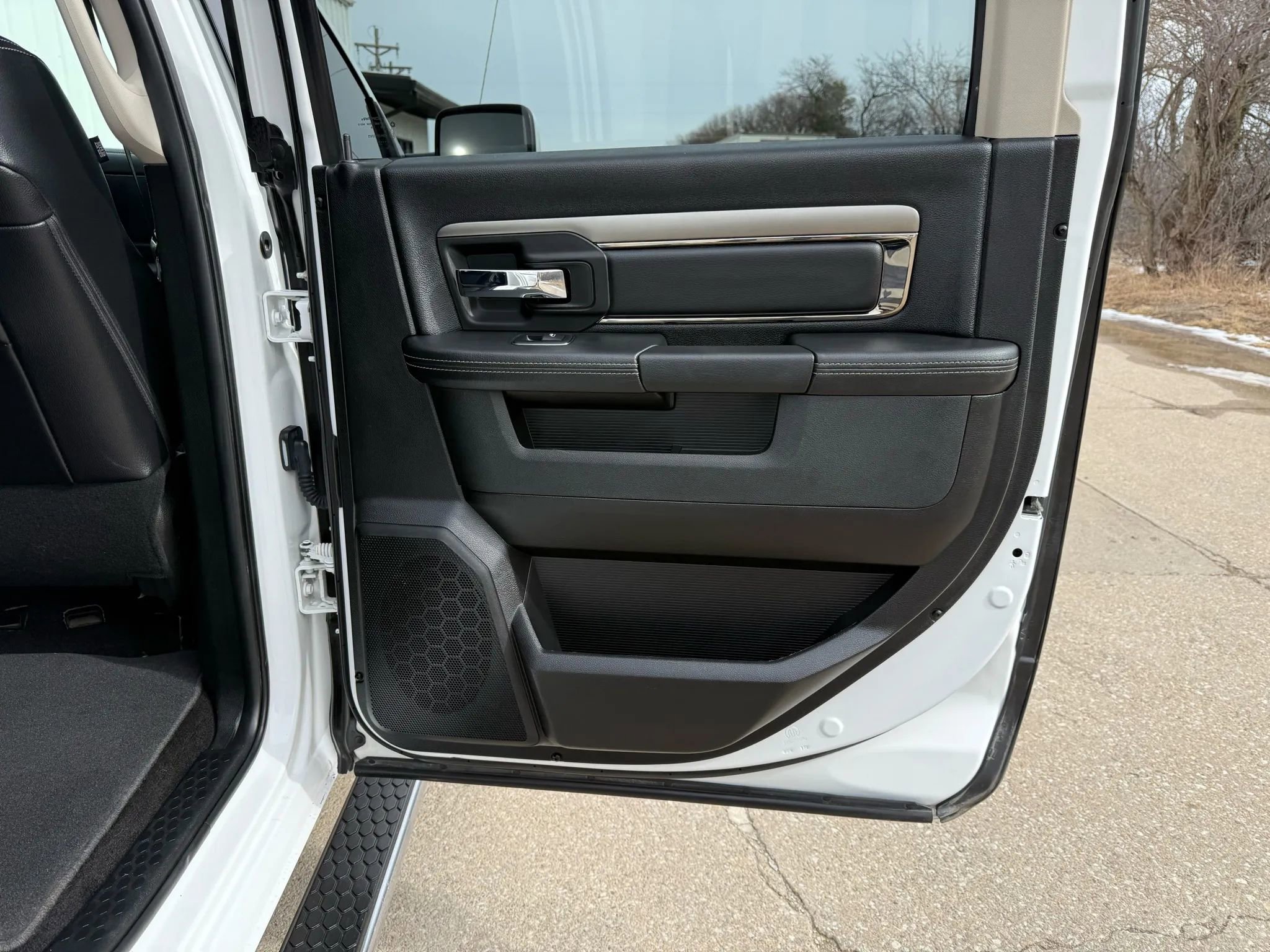 Used 2017 RAM 1500 Sport w/ Convenience Group image 10